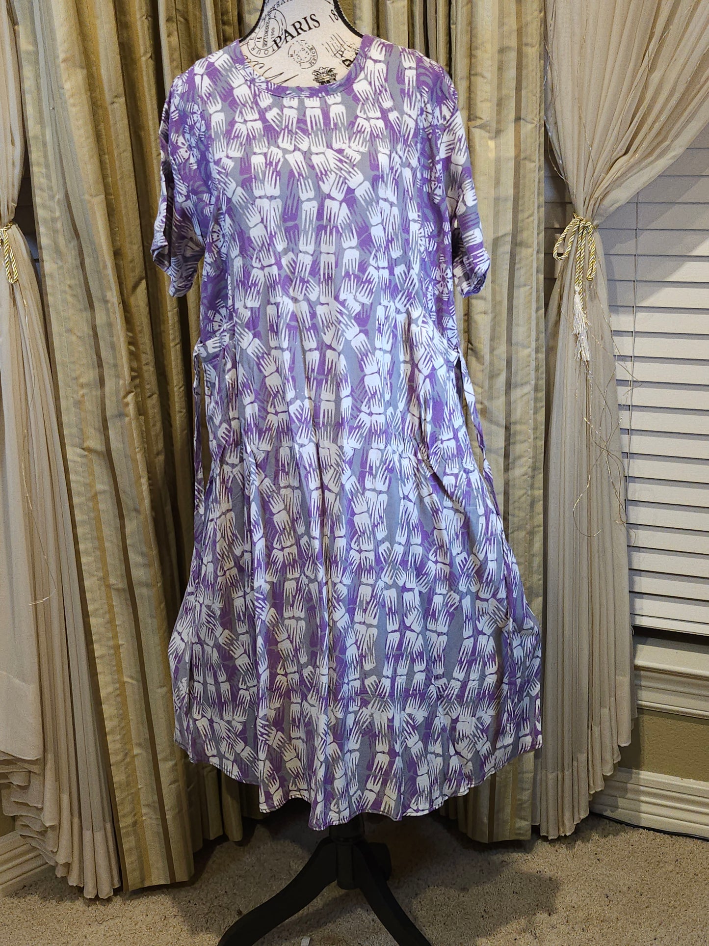 Mia batik mid length gown