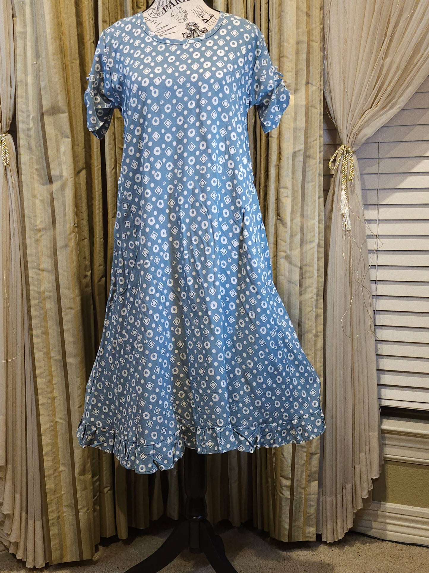 Mia batik mid length gown